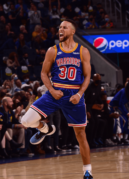 通德拉主场出现葡萄牙杯官方赞助商的竞争对手广告，被罚816欧（因主场出现葡杯官方赞助商竞品广告，通德拉被罚816欧元）