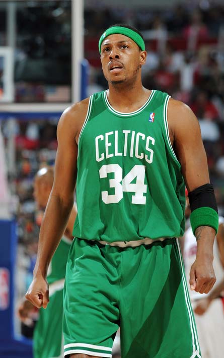 官方：马竞主帅西蒙尼荣获2025年金足奖传奇（官宣：马竞主帅西蒙尼荣膺2025年金足奖传奇称号）