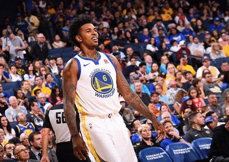 足坛一些球员会不会是有其他副业……？（一些足坛球员是否身兼副业？）