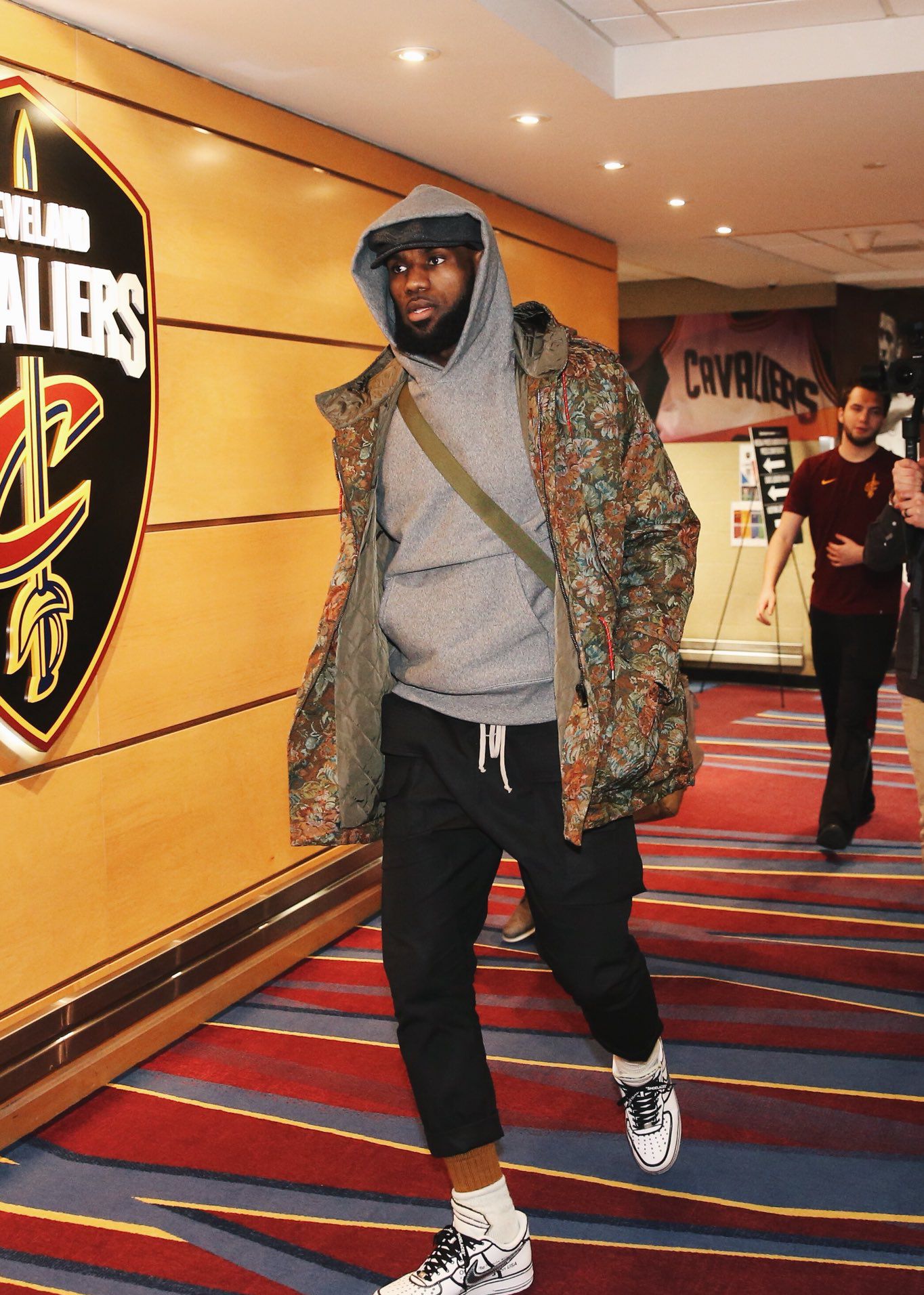 迪马：迪巴拉退烧后参加全队合练，安赫利尼奥也参加了合练（迪马：迪巴拉退烧回归全队合练，安赫利尼奥也随队训练）