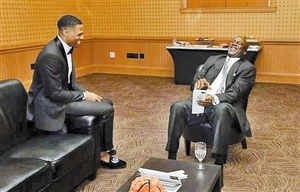 媒体人：深圳新外教很明显没把全队拧成一股绳 整体打法让人陌生（媒体人：深圳新外教未能凝聚全队，整体打法显得陌生）