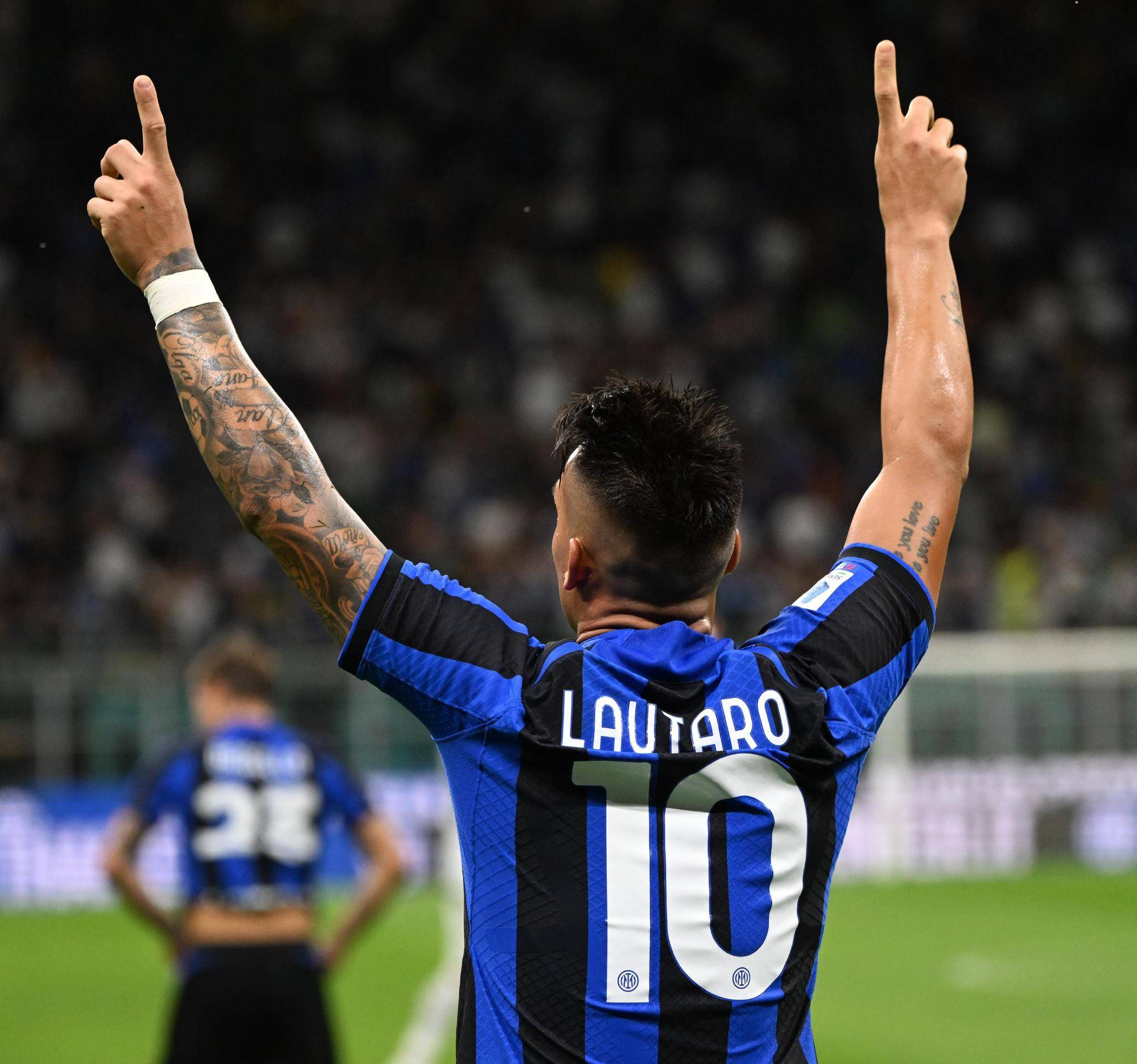 深陷交易流言！蒙克半场5中0后下半场被DNP，全场0分（交易风波加剧！蒙克上半场5投全失，下半场遭DNP，整场零分）