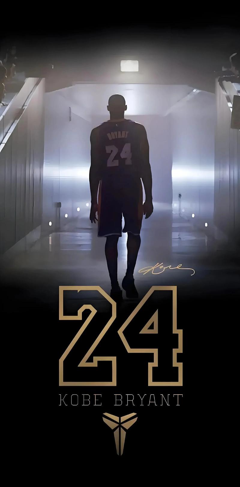 铜梁龙经理：明年目标在中超站稳脚；选主场考量因素比较综合（铜梁龙俱乐部经理：明年目标在中超立足；主场选择将综合考量多因素）