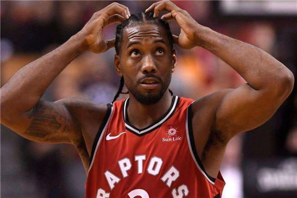 西班牙人俱乐部收入翻倍目标如何避免足球界的常见财务陷阱？（西班牙人俱乐部冲刺营收翻倍，如何避开足坛常见财务雷区？）