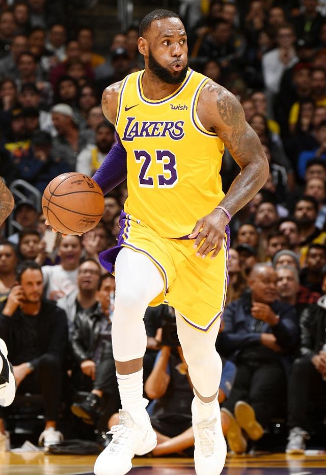 巴尔达诺：阿隆索是一位可靠的教练，是球员们不跑动（巴尔达诺：阿隆索是一位值得信赖的主帅，不会容忍球员不跑动）