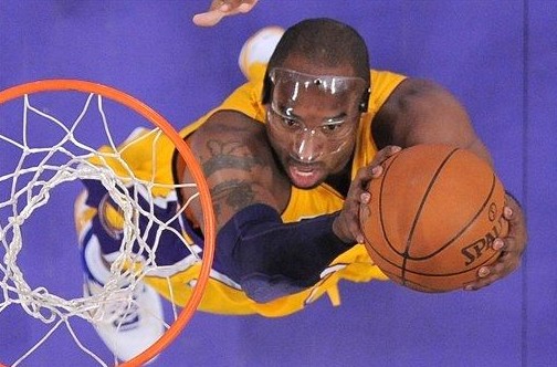 开拓者vs勇士前瞻：开拓者期待触底反弹，库里带队力争复仇（开拓者VS勇士前瞻：开拓者盼止跌反弹，库里率队誓雪耻）